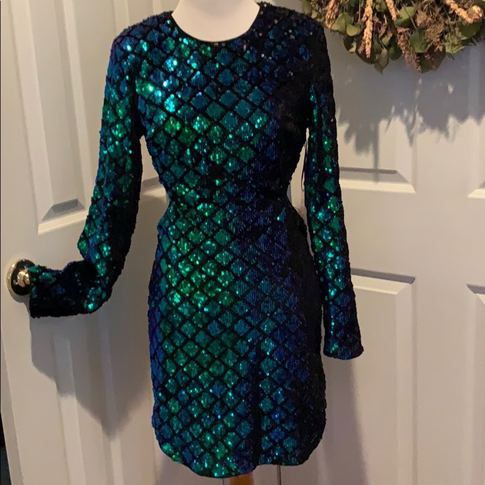 Sequined Green-Blue Long Sleeve Shift Dress